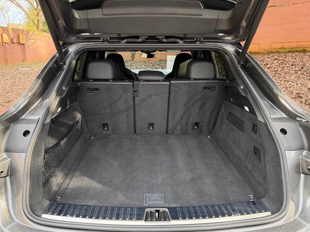 2023 Porsche Cayenne Coupe GTS