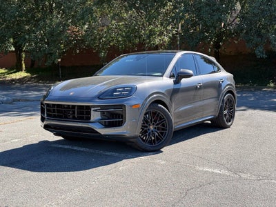 2025 Porsche Cayenne Coupe GTS