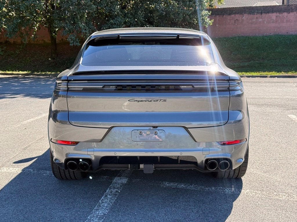 2025 Porsche Cayenne Coupe GTS