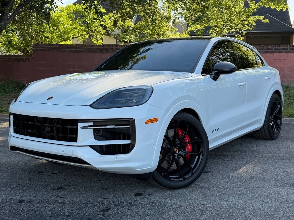 2025 Porsche Cayenne Coupe GTS