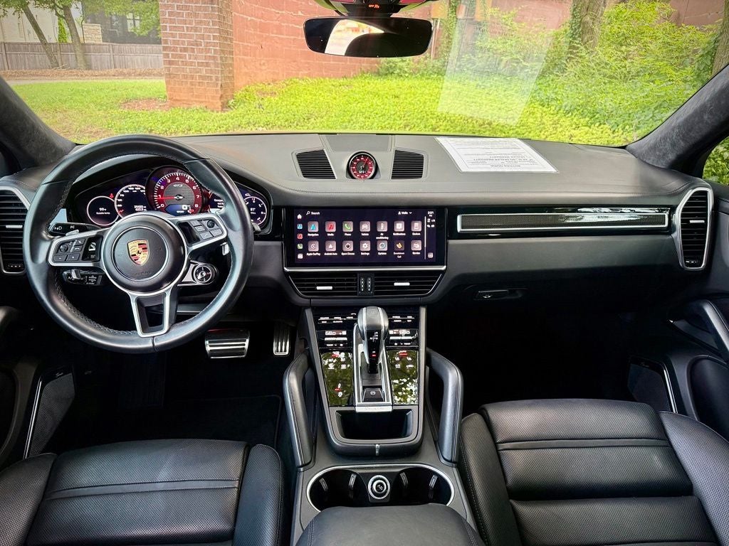 2022 Porsche Cayenne Coupe GTS