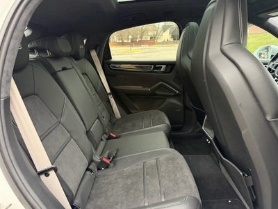 2023 Porsche Cayenne Coupe GTS