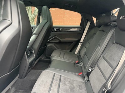 2023 Porsche Cayenne Coupe GTS