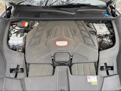 2023 Porsche Cayenne Coupe GTS