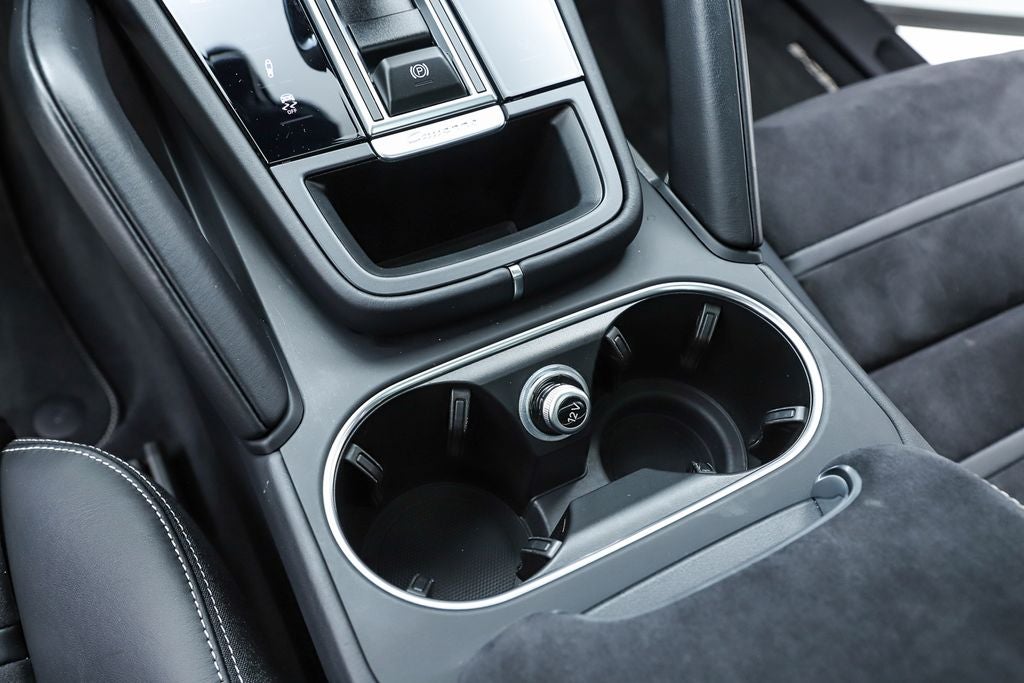 2023 Porsche Cayenne Coupe GTS