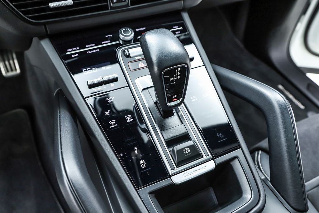 2023 Porsche Cayenne Coupe GTS