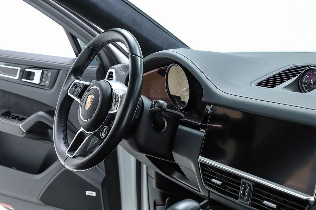 2023 Porsche Cayenne Coupe GTS