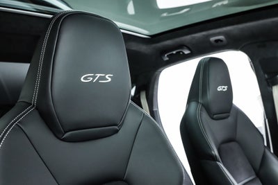 2023 Porsche Cayenne Coupe GTS