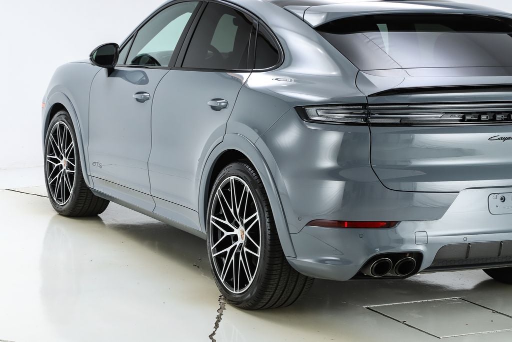 2026 Porsche Cayenne Coupe GTS