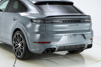 2026 Porsche Cayenne Coupe GTS