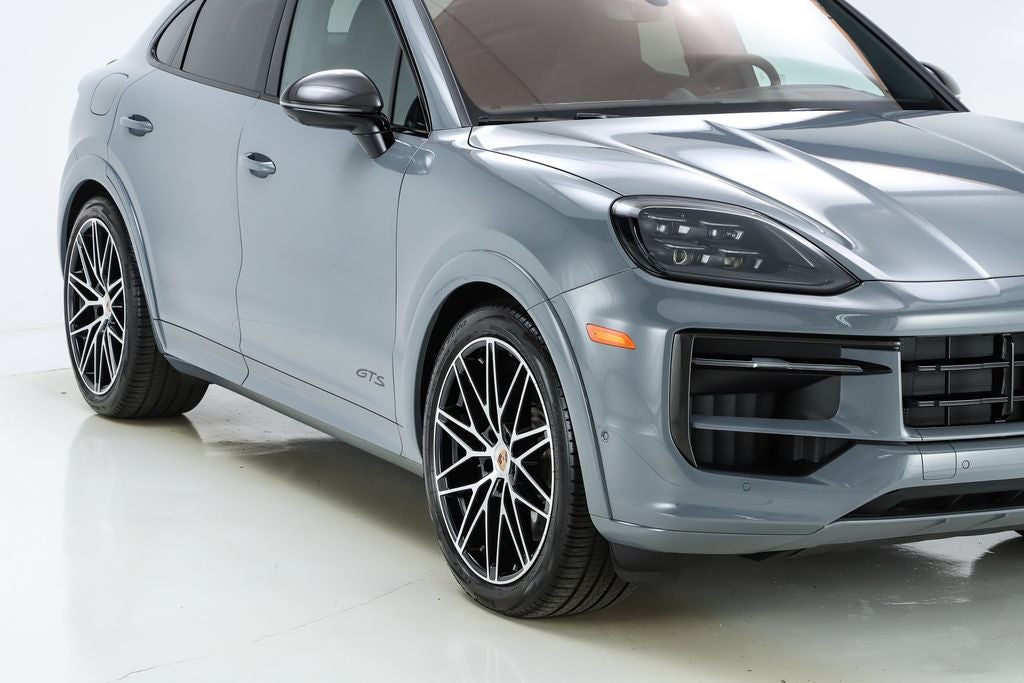 2026 Porsche Cayenne Coupe GTS
