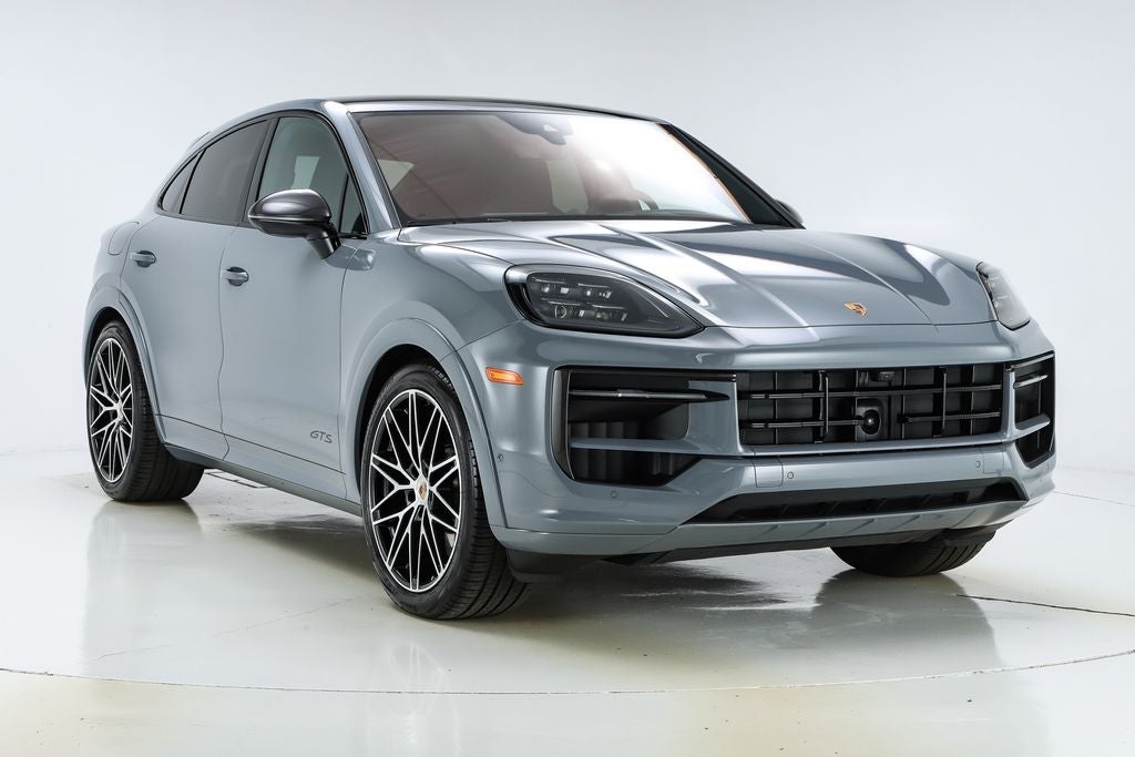 2026 Porsche Cayenne Coupe GTS