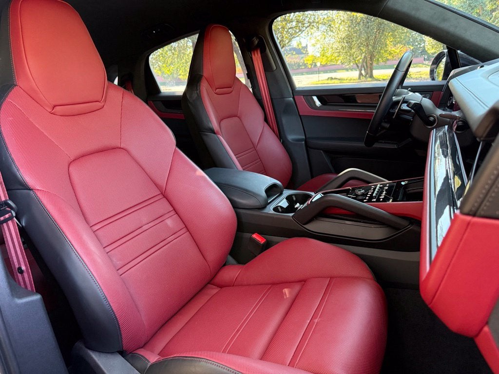 2024 Porsche Cayenne Coupe Turbo GT