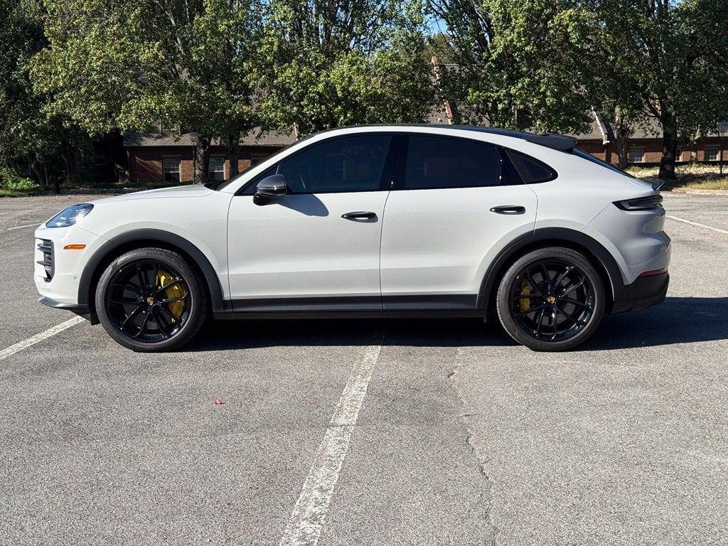 2024 Porsche Cayenne Coupe Turbo GT