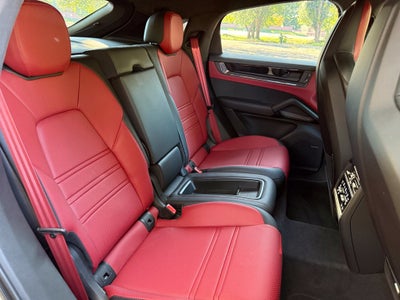 2024 Porsche Cayenne Coupe Turbo GT
