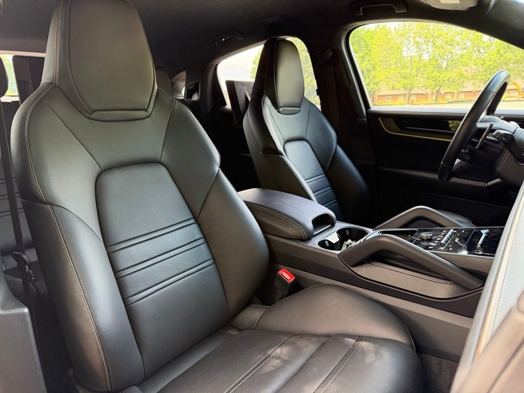 2024 Porsche Cayenne Coupe Turbo GT