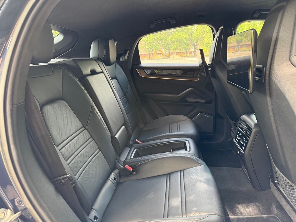2024 Porsche Cayenne Coupe Turbo GT