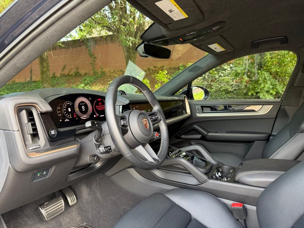 2024 Porsche Cayenne Coupe Turbo GT