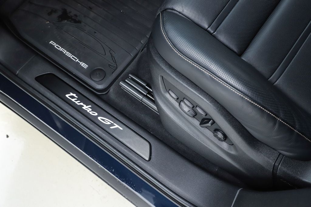2024 Porsche Cayenne Coupe Turbo GT