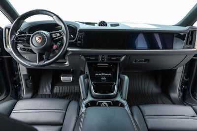 2024 Porsche Cayenne Coupe Turbo GT