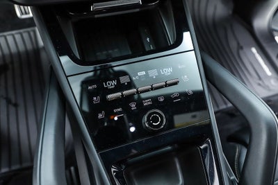 2024 Porsche Cayenne Coupe Turbo GT