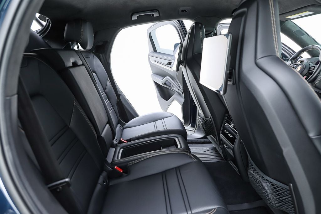 2024 Porsche Cayenne Coupe Turbo GT