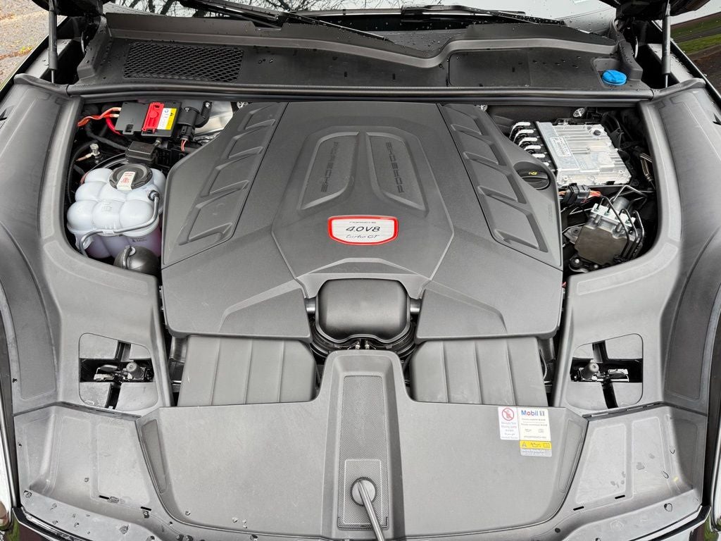 2022 Porsche Cayenne Coupe Turbo GT