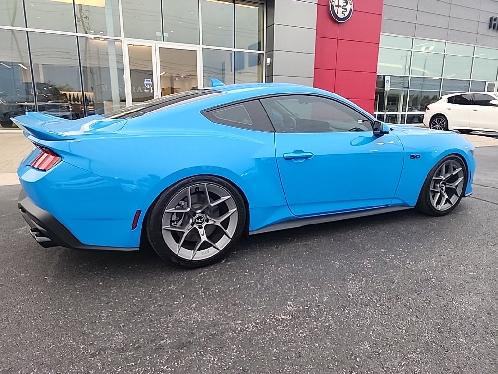 2025 Ford Mustang GT Premium