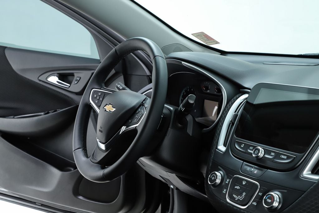 2025 Chevrolet Malibu RS
