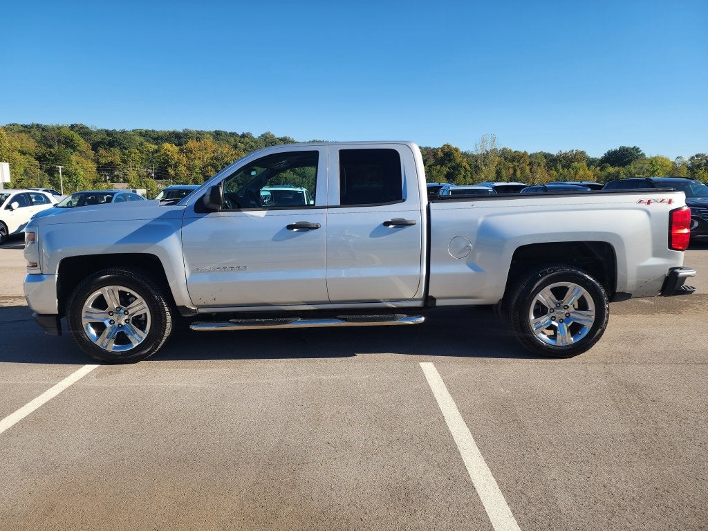 2017 Chevrolet Silverado 1500 Custom