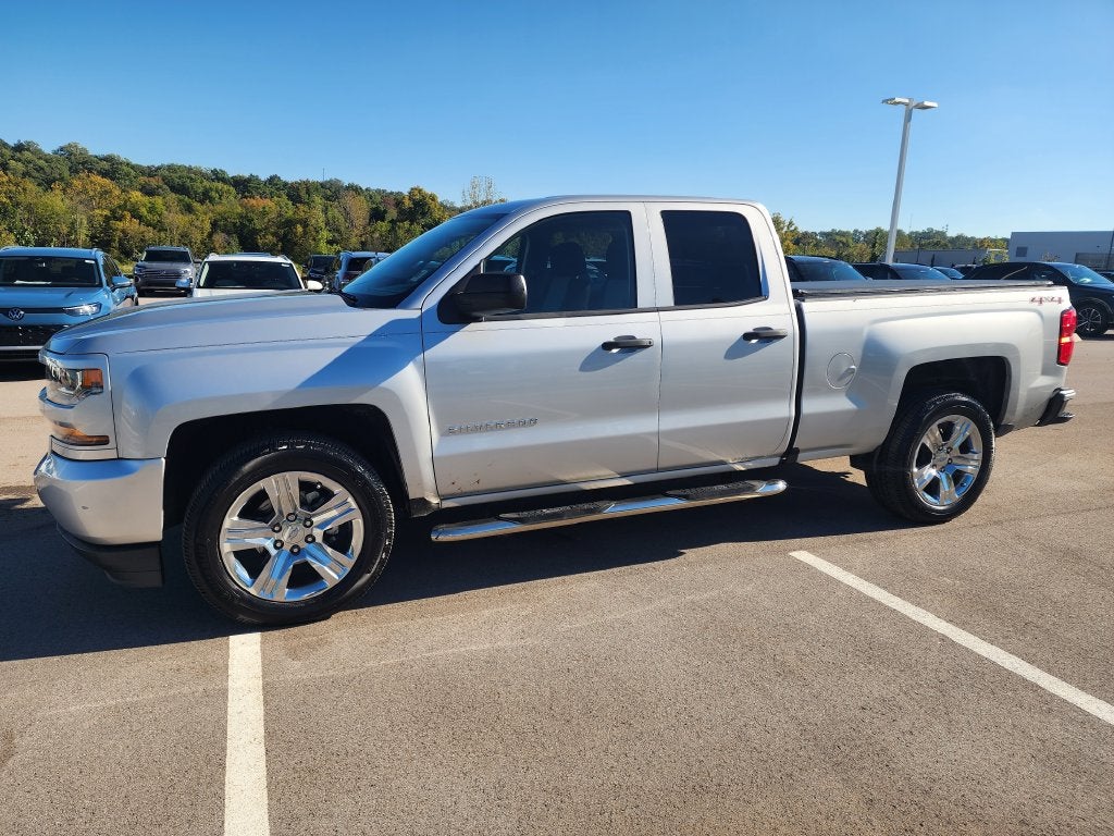 2017 Chevrolet Silverado 1500 Custom