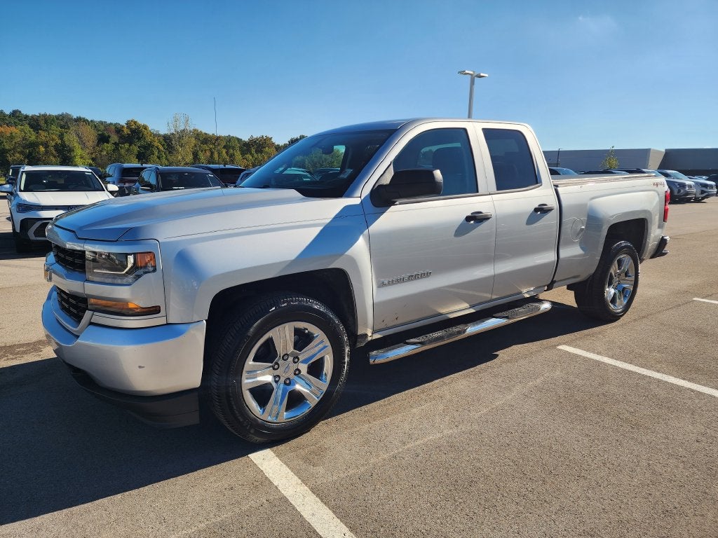 2017 Chevrolet Silverado 1500 Custom