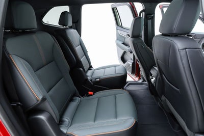 2025 GMC Acadia AT4