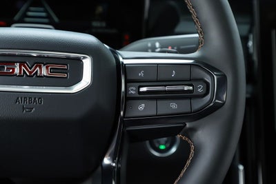 2025 GMC Acadia AT4
