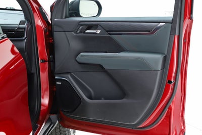 2025 GMC Acadia AT4