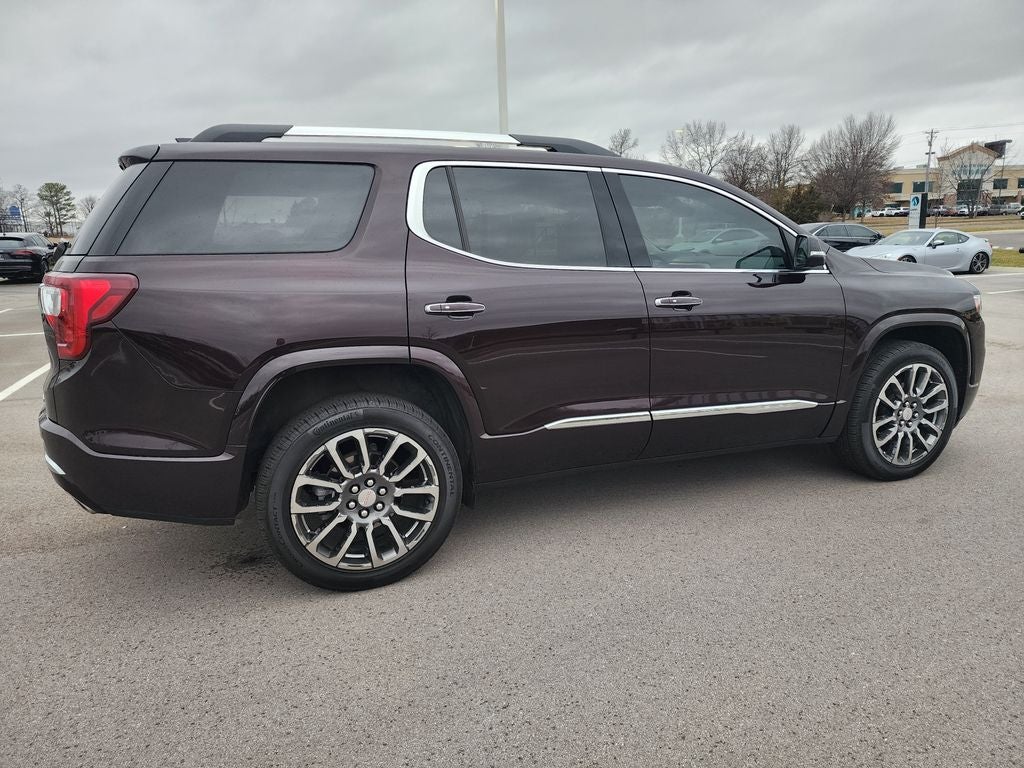 2020 GMC Acadia Denali