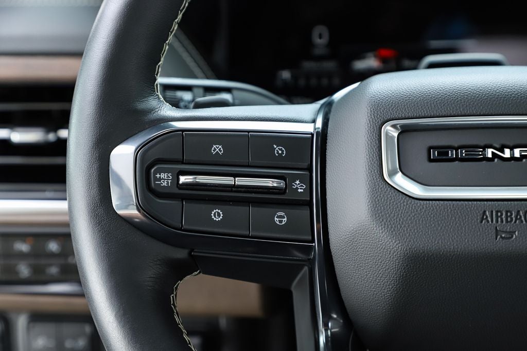 2025 GMC Yukon Denali Ultimate