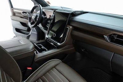 2025 GMC Yukon Denali Ultimate