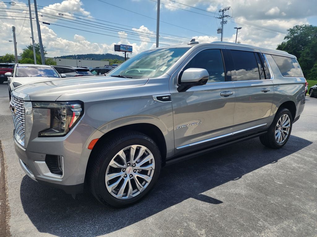 2023 GMC Yukon XL Denali