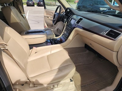 2014 Cadillac Escalade Luxury