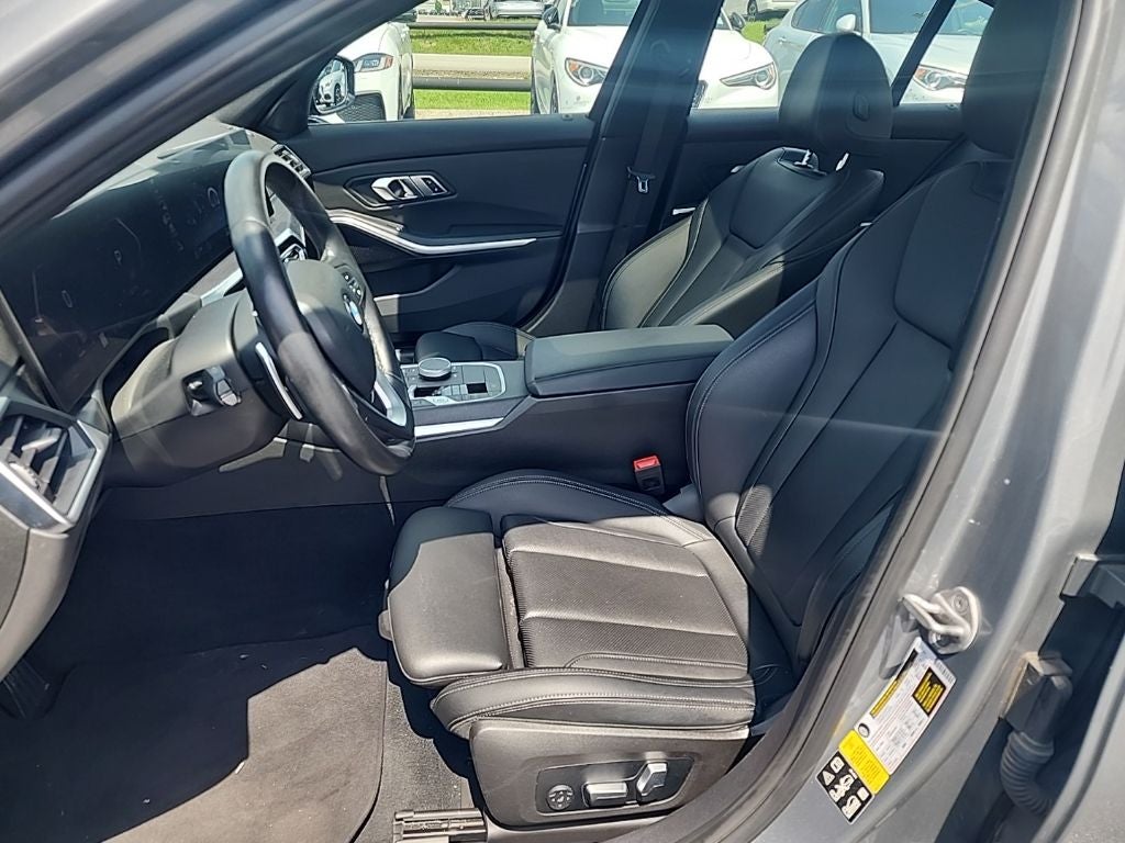 2023 BMW 3 Series 330i xDrive