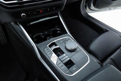 2023 BMW 3 Series 330i xDrive