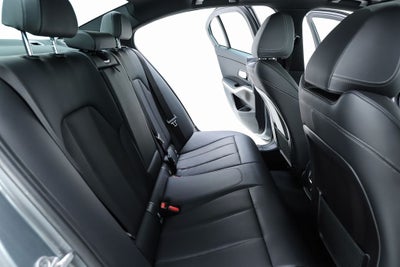 2023 BMW 3 Series 330i xDrive