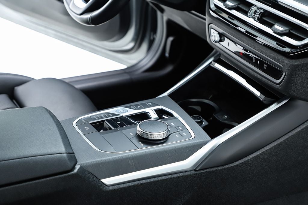 2023 BMW 3 Series 330i xDrive
