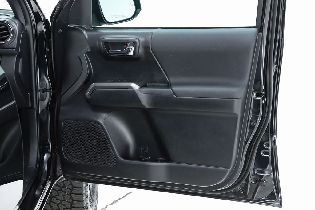 2022 Toyota Tacoma TRD Off-Road V6