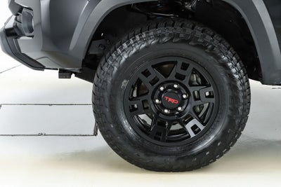 2022 Toyota Tacoma TRD Off-Road V6