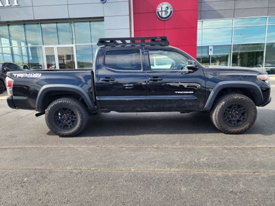 2022 Toyota Tacoma TRD Off-Road V6