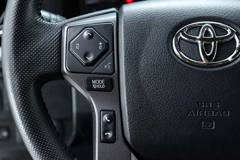 2022 Toyota Tacoma TRD Off-Road V6