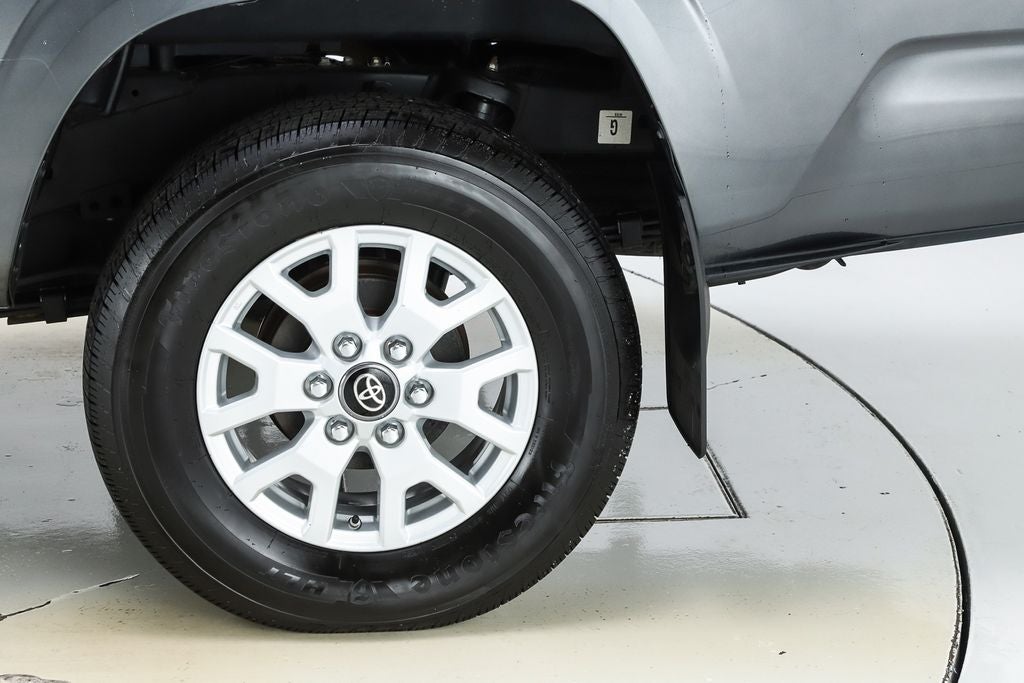 2022 Toyota Tacoma SR V6