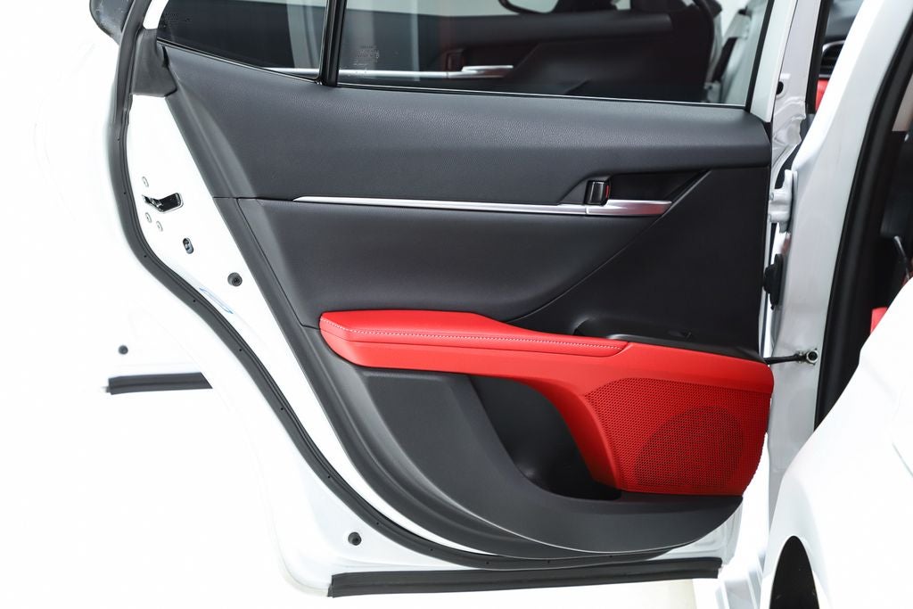 2021 Toyota Camry Hybrid XSE